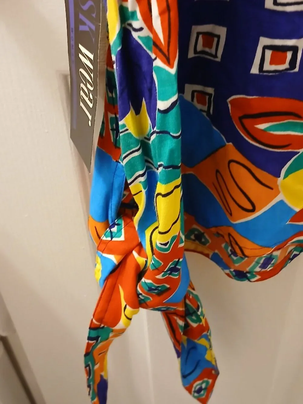 Spring/Summer Top - Picture 3 of 7